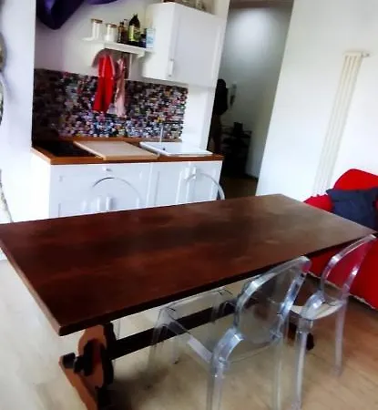 Vanity - 4 Bedrooms With 4 Bathrooms - Ac & Wifi