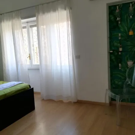 Vanity - 4 Bedrooms With 4 Bathrooms - Ac & Wifi