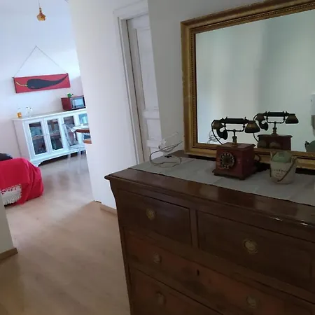 Vanity - 4 Bedrooms With 4 Bathrooms - Ac & Wifi